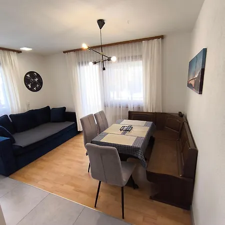 Apartment Petunia In Swiss Alps *